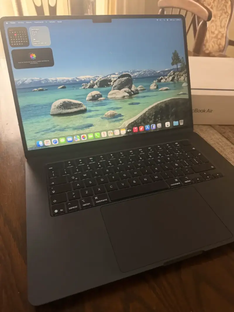 MacBook Air M4 15 pulgadas 2025 (openbox) - 3