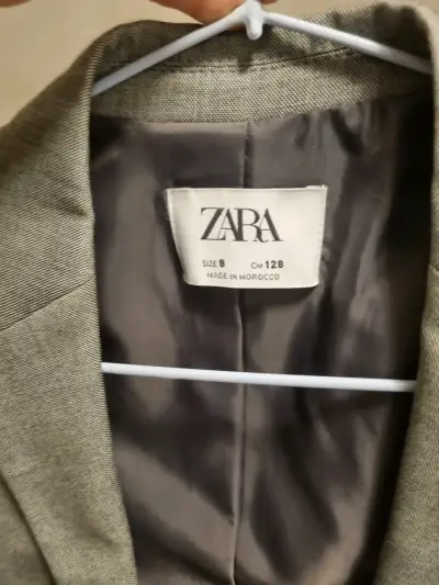Blazer gris para niño Zara talla 8 - miniatura 2
