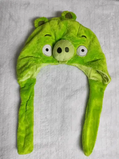 Gorro de peluche verde Angry Birds - miniatura 1