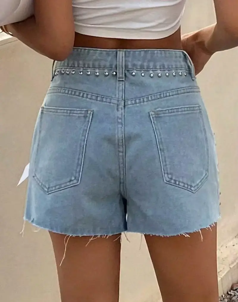 Shorts de mezclilla con tachas para mujer - 2
