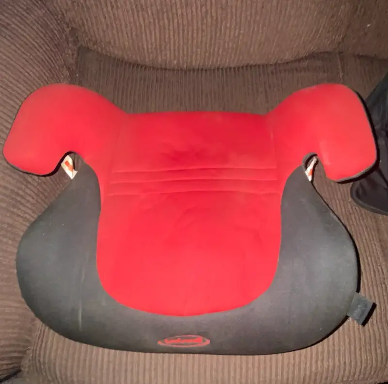 Asiento elevador para auto Bebesit rojo y negro - 4
