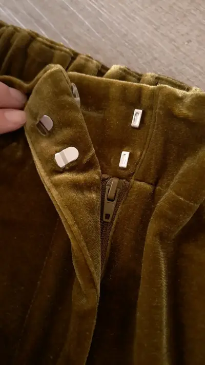 Pantalón Plush Oliva - miniatura 2