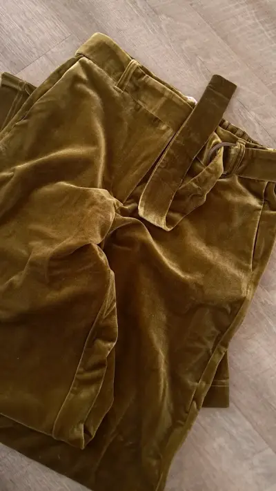 Pantalón Plush Oliva - miniatura 3