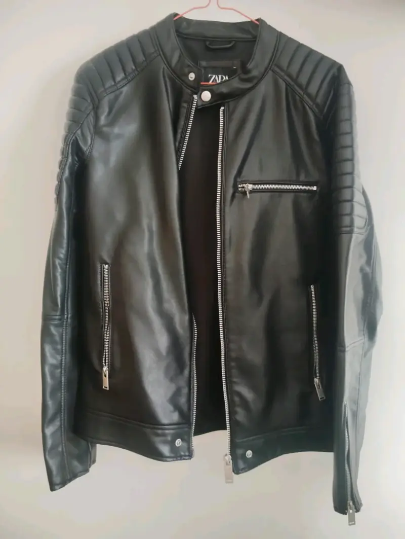 Chaqueta de cuero negra Zara estilo biker - 1
