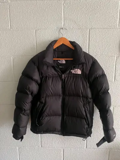 Chaqueta de plumas negra The North Face - miniatura 1