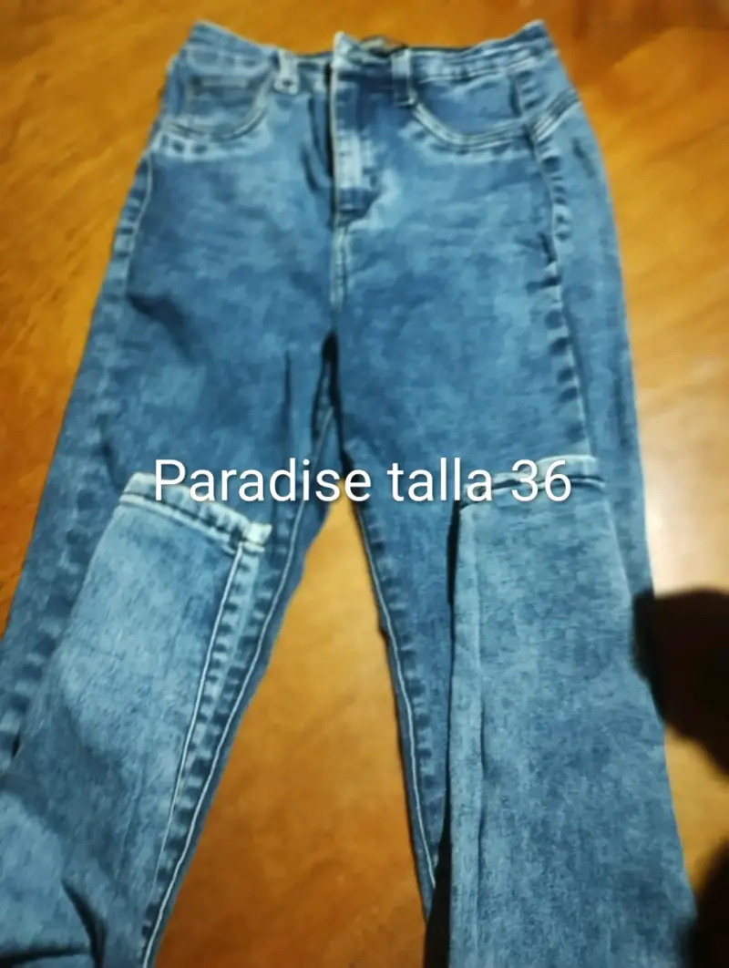 Lote de jeans para mujer en varias tallas - 2