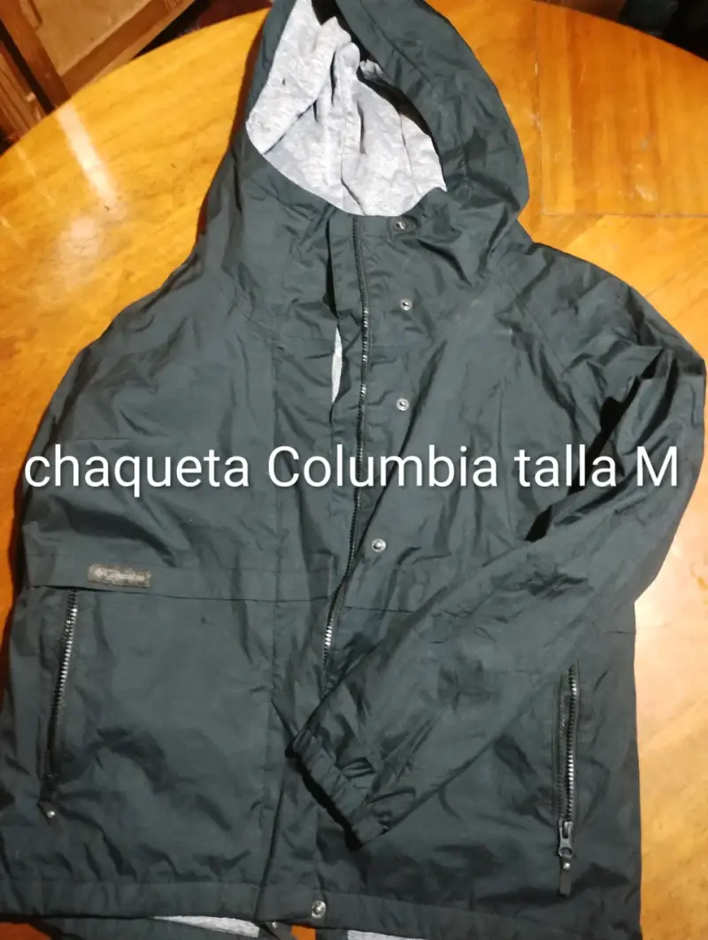 Chaqueta Columbia talla M impermeable
