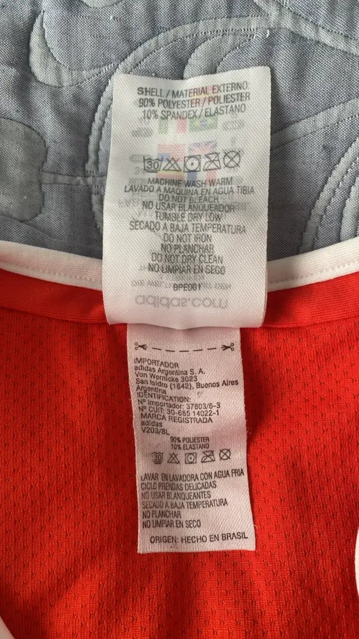 Polera deportiva roja Adidas para mujer - 3