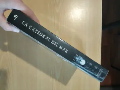 Libro 'La Catedral del Mar' de Ildefonso Falcones - miniatura 3