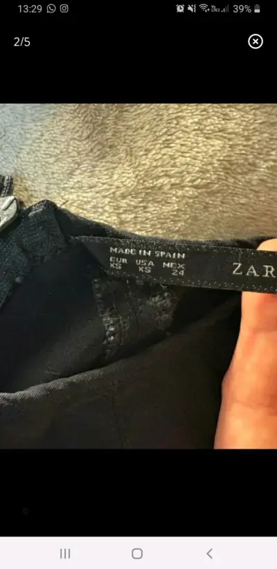 Vestido negro elegante con encaje Zara - miniatura 2