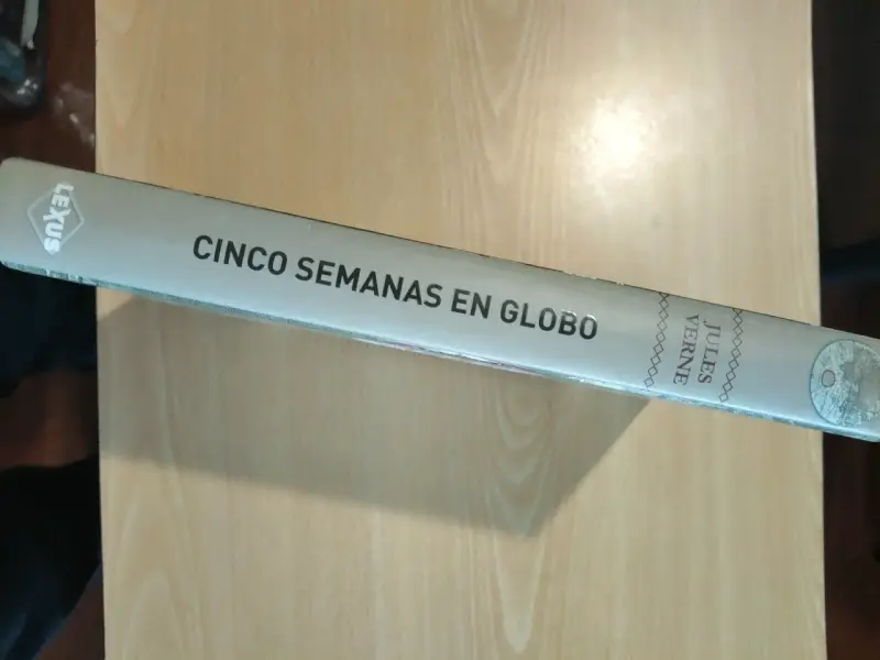 Libro 'Cinco Semanas en Globo' de Jules Verne - 3
