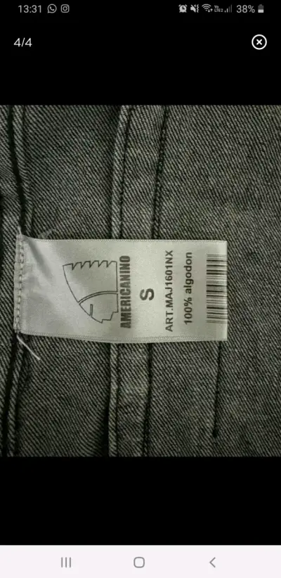 Chaqueta de mezclilla negra con diseño gráfico - miniatura 4