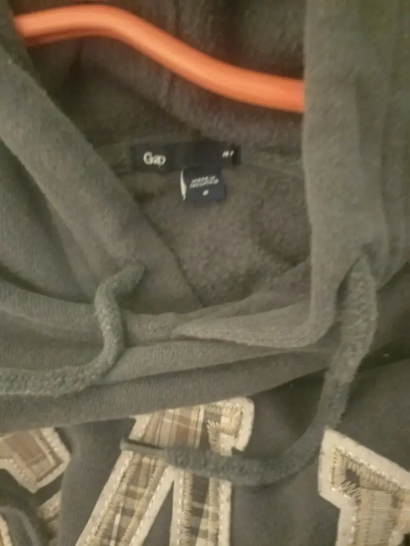 Polerón con capucha GAP gris oscuro - 2