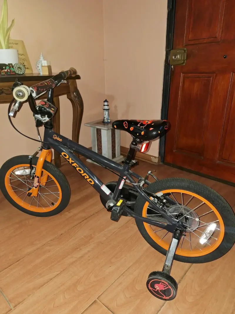 Bicicleta infantil Oxford Spire con rueditas - 4
