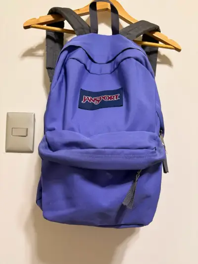 Mochila Jansport morada clásica - miniatura 2