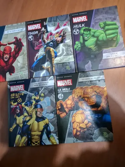 Colección de cómics Marvel Superhéroes - miniatura 1