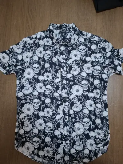 Camisa estampada de calaveras Newport Slim Fit - miniatura 1