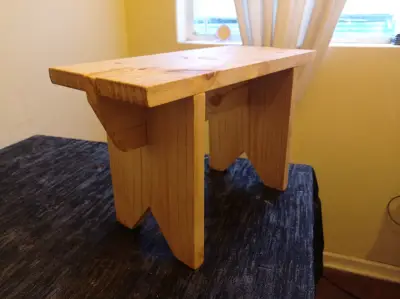 Banco de madera multiuso pequeño - miniatura 4