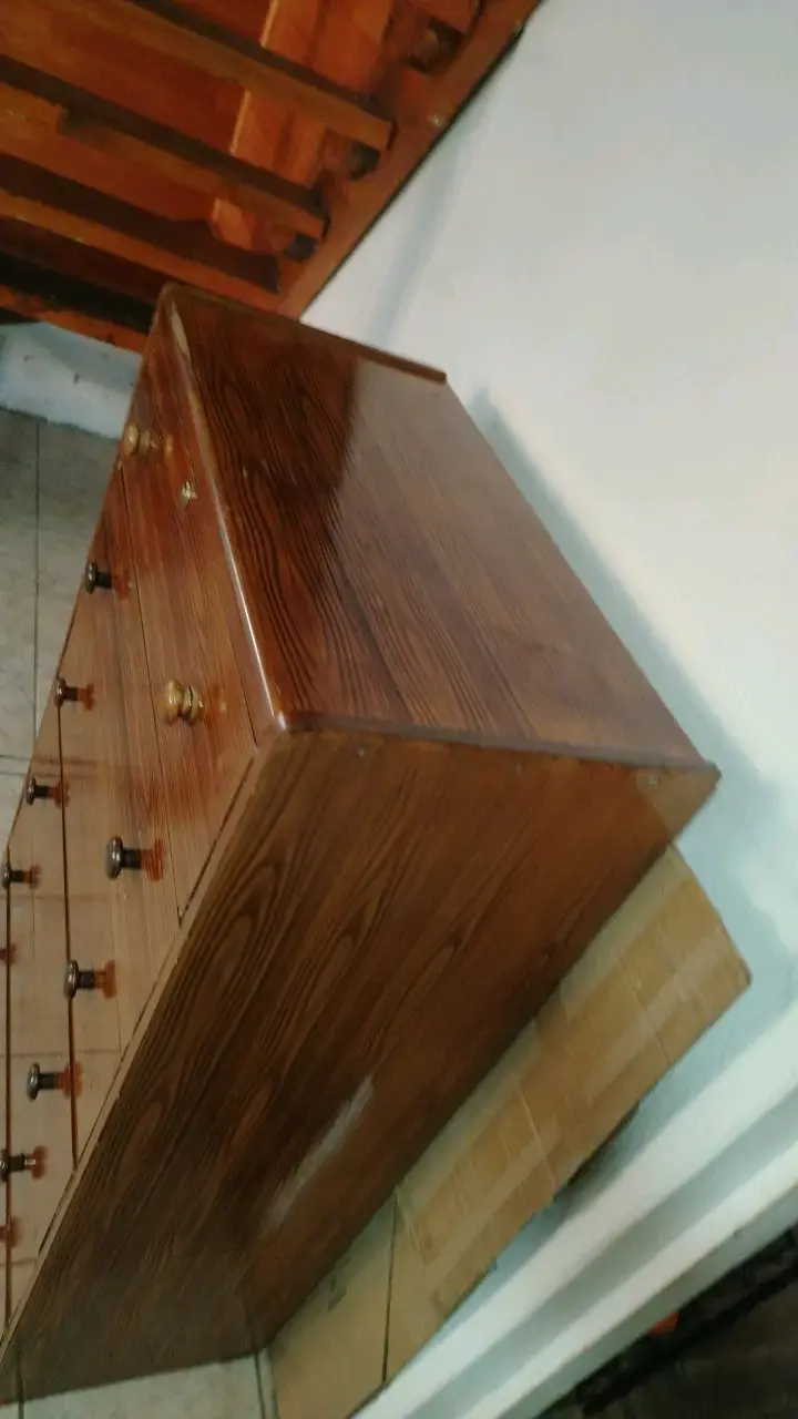 Cómoda de Madera con Seis Cajones - 3