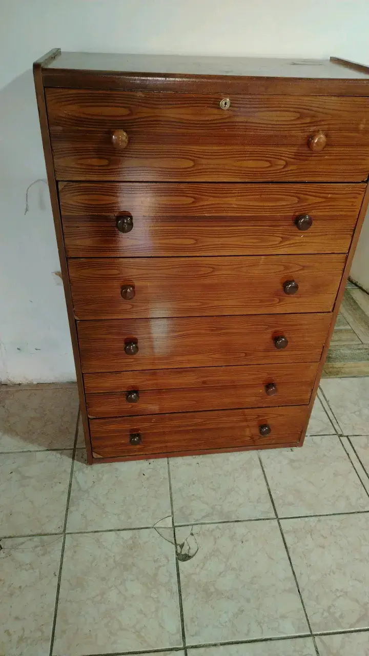 Cómoda de Madera con Seis Cajones - 5
