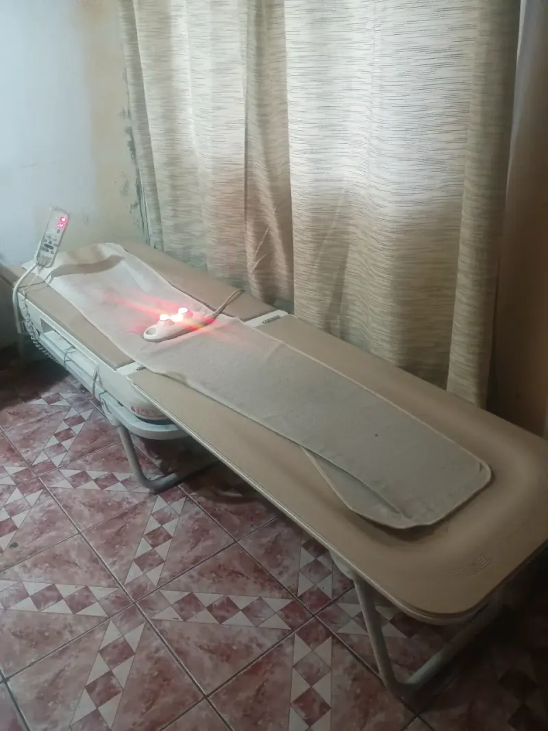 Cama de masaje térmica con control remoto