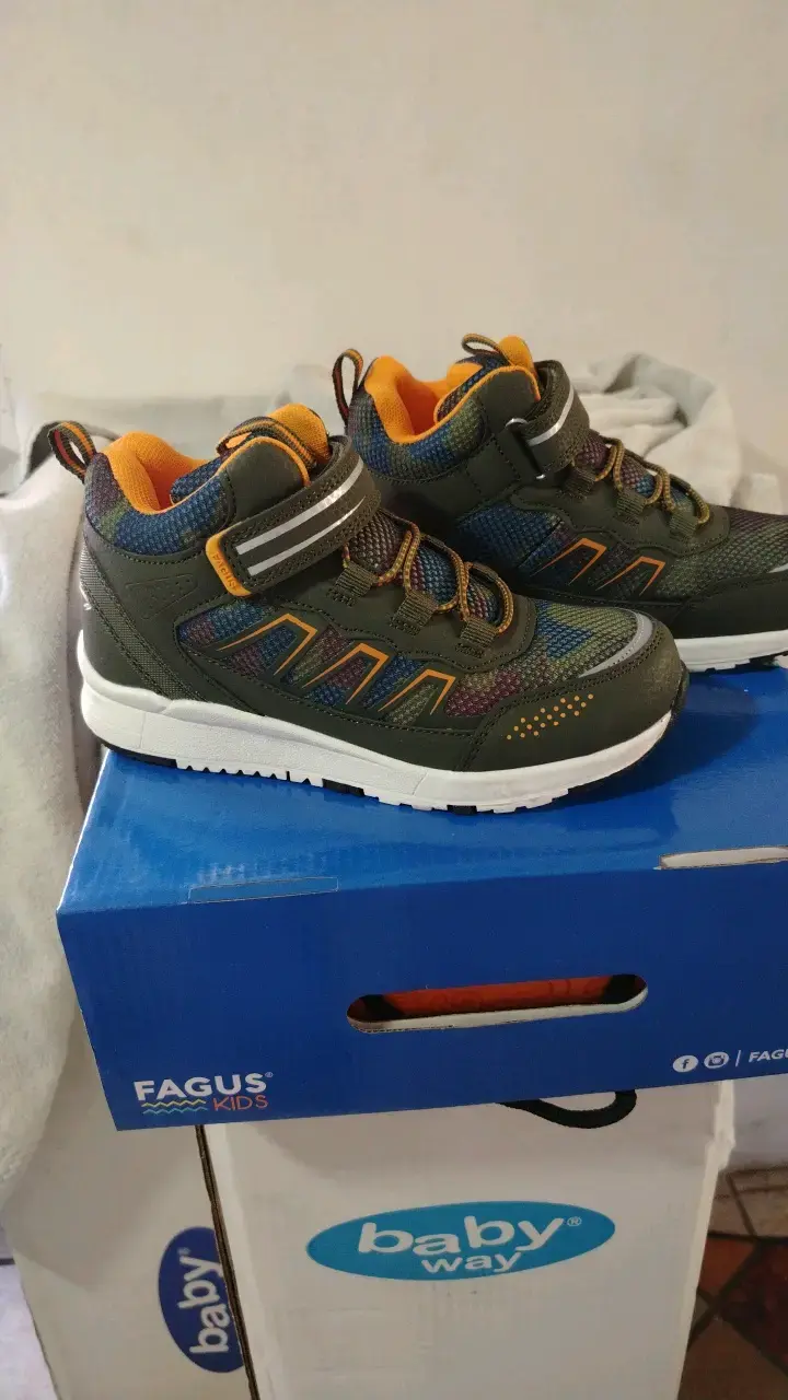 Zapatillas Fagus Kids para niños color verde