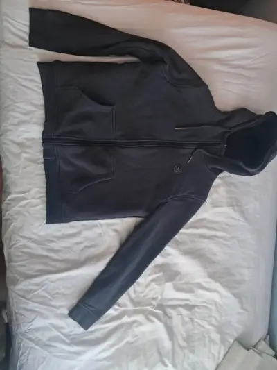 Polerón con capucha negro para hombre - miniatura 3