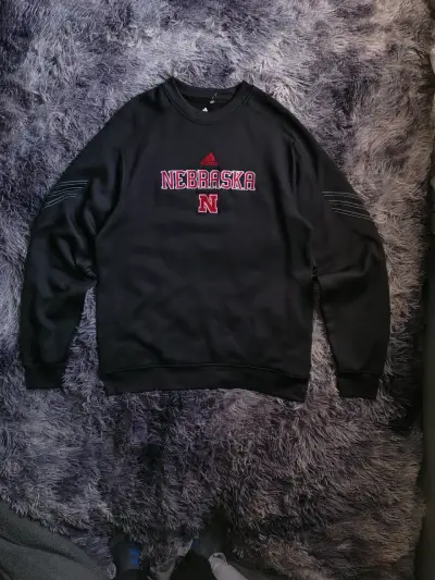 Polerón Adidas Nebraska Negro ClimaWarm - miniatura 4