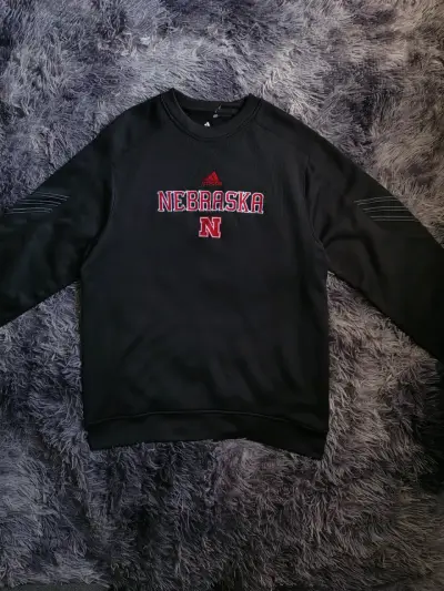 Polerón Adidas Nebraska Negro ClimaWarm - miniatura 5