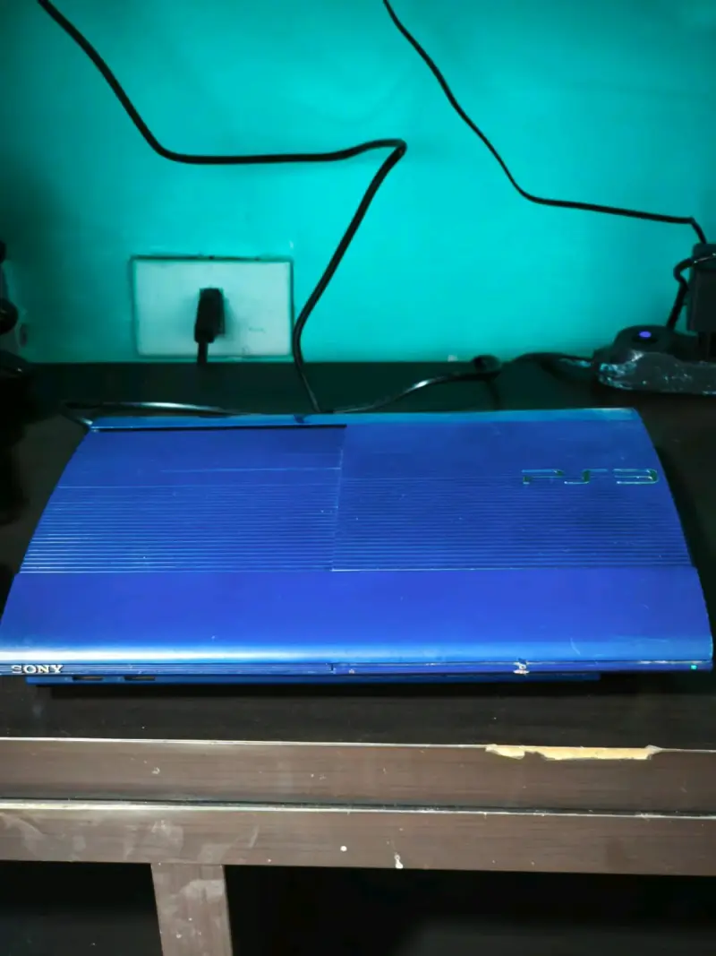 Consola PlayStation 3 Super Slim azul - 1