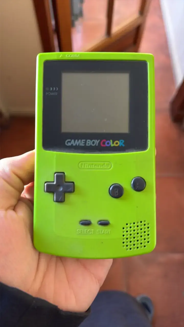 Consola portátil Game Boy Color verde - 1