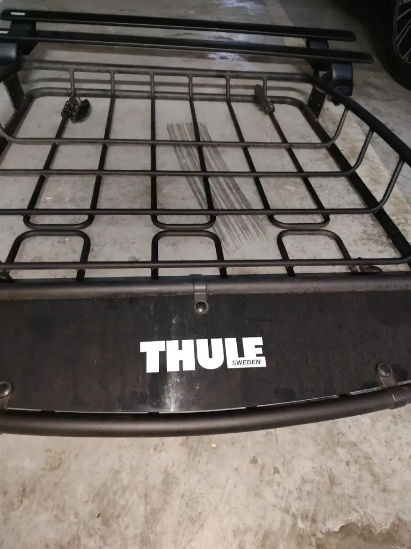 Portaequipaje de Techo Thule con Barras - 3