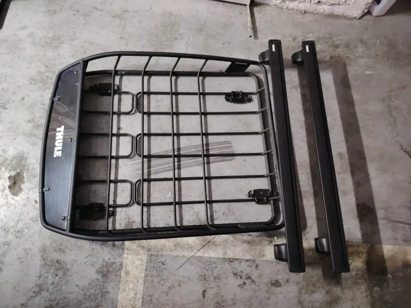 Portaequipaje de Techo Thule con Barras - 5