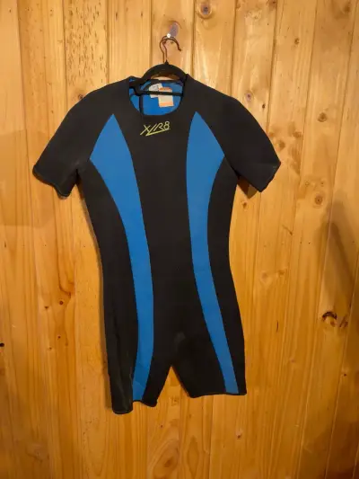 Traje de Neopreno Corto para Hombre XLR8 talla L - miniatura 2