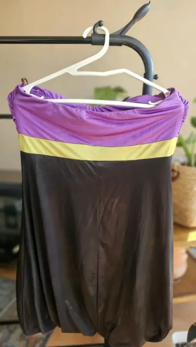 Vestido strapless tricolor elegante - miniatura 1