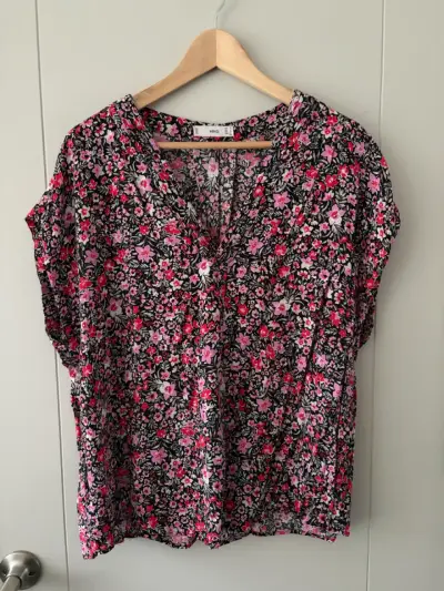 Blusa floral de mujer Mango talla XL - miniatura 1