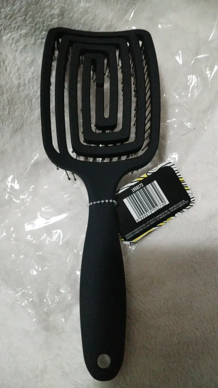 Cepillo para cabello Ricco negro ergonómico - 2