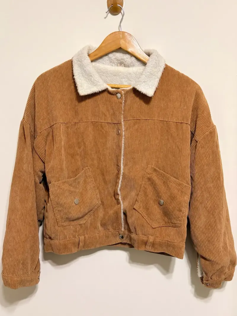 Chaqueta de pana marrón con forro de borrego - 2