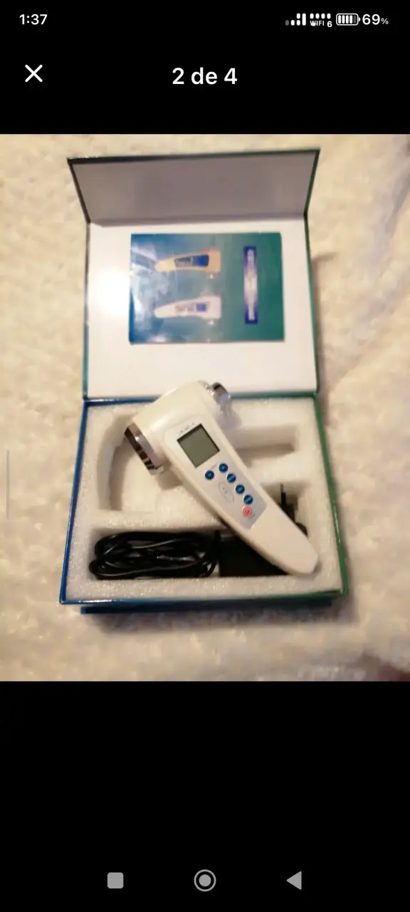 Dispositivo de Belleza 4 en 1 Ultrasónico