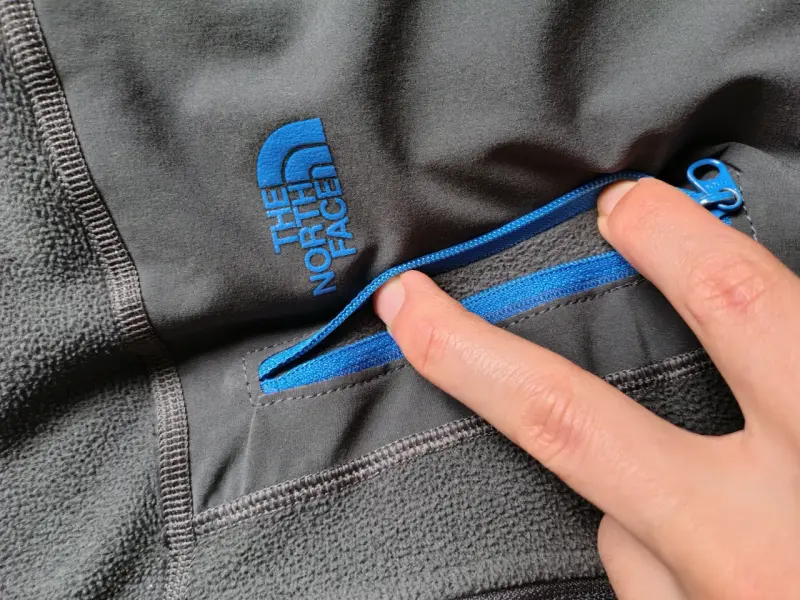 Polar The North Face negro con cierre azul - 3