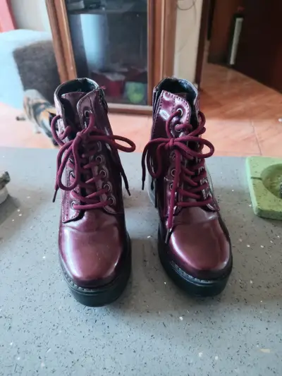 Botines de cuero burdeos y blancos con plataforma - miniatura 1