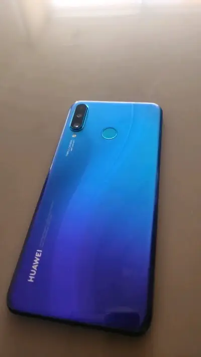 Huawei P30 Lite 128 GB – Muy buen estado - miniatura 1