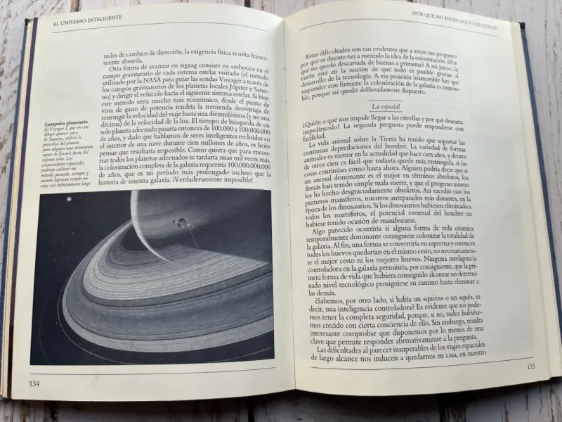 Libro 'El Universo Inteligente' de Fred Hoyle - 5