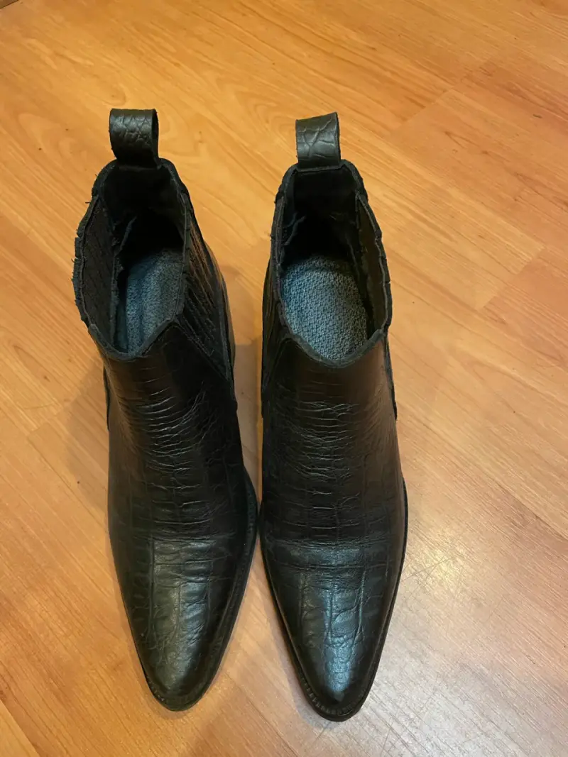 Botines de cuero negro con tacón grueso - 6