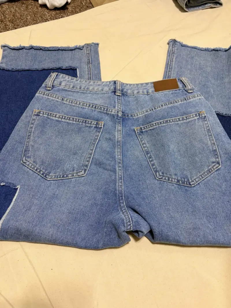 Jeans cortos de mezclilla con parches Sybilla - 3