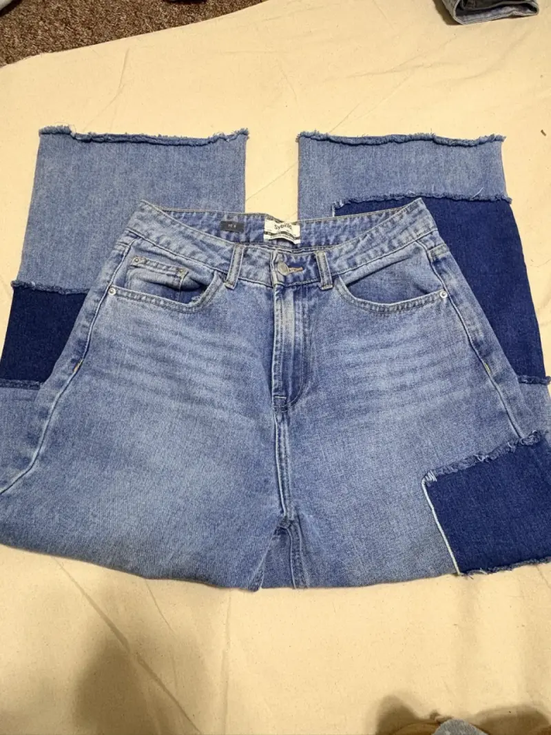 Jeans cortos de mezclilla con parches Sybilla - 4