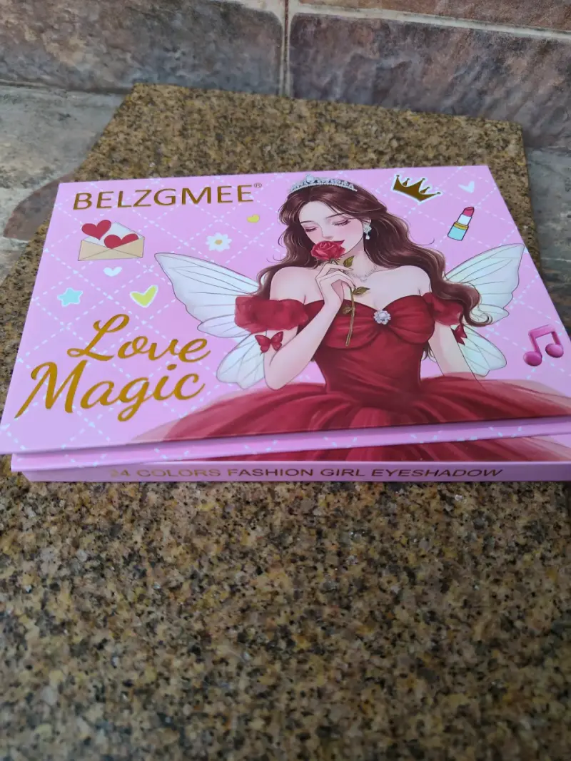 Paleta de Sombras Belzgmee Love Magic 24 Colores - 2