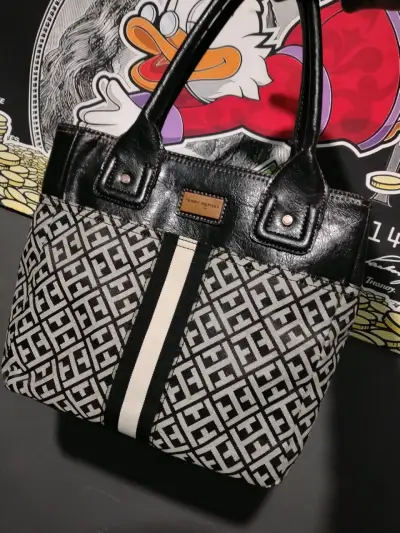 Bolso de mano Tommy Hilfiger estampado geométrico - miniatura 1
