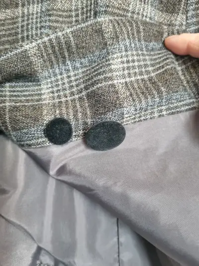 Conjunto de blazer y falda a cuadros Johnsons - miniatura 5