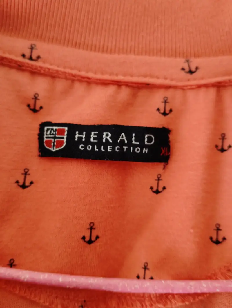 Polera Polo Rosa con Anclas Herald Collection - 2